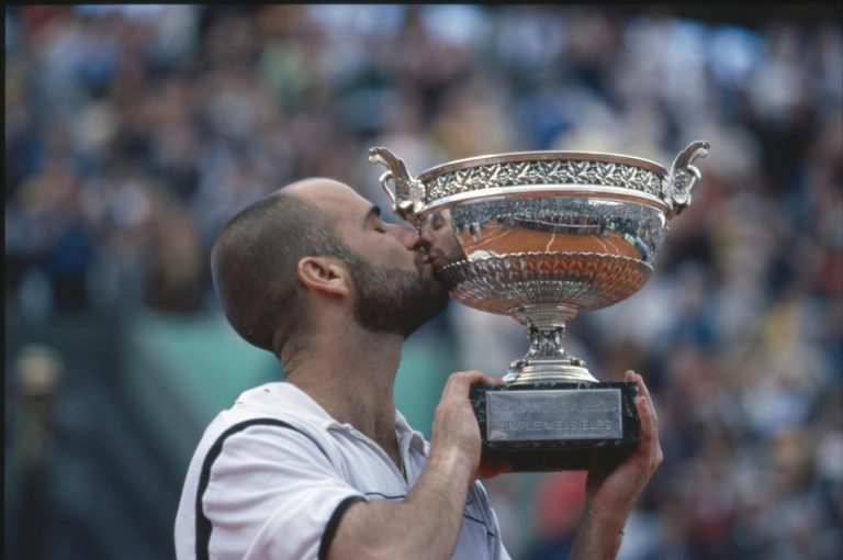 La Révolution du Tennis : Agassi, l&rsquo;Homme aux Talents Surpuissants, Clairvoyants et Flamboyants