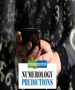 découvrez votre horoscope du 5 septembre 2025 : prédictions astrologiques détaillées, conseils pour votre journée et tendances amoureuses, professionnelles et financières signe par signe.